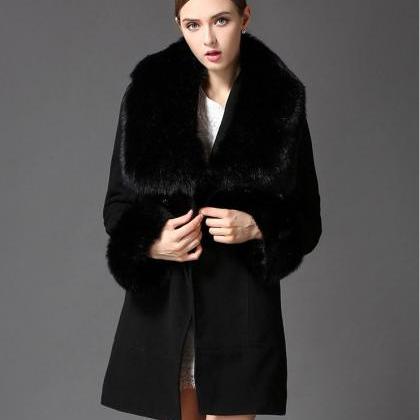 Elegant fur collar double breasted ..