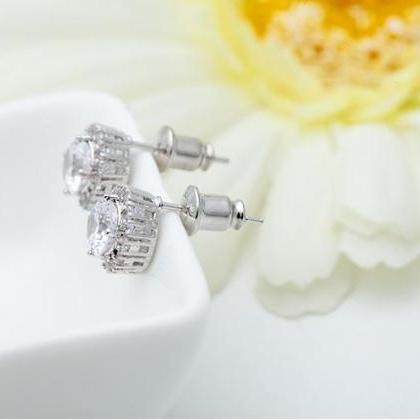 Beautiful austrian crystal earrings