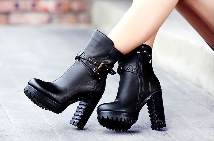 Stylish Side Zipper Buckle Straps Thick High Heel Boots