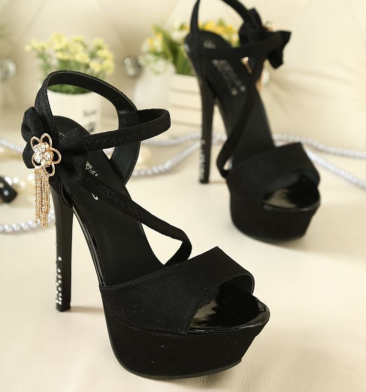 Elegant Buckle Straps High Heel Sandals on Luulla